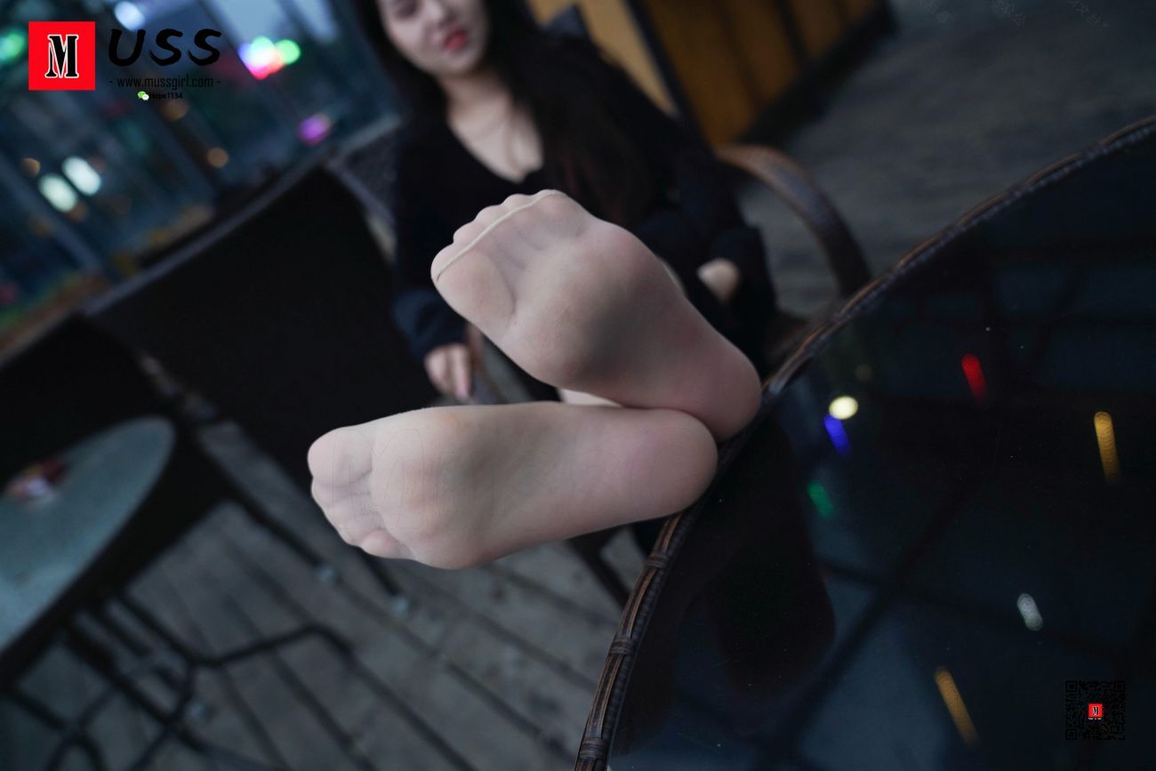 MussGirl慕丝女郎  NO.050 来玩捉迷藏